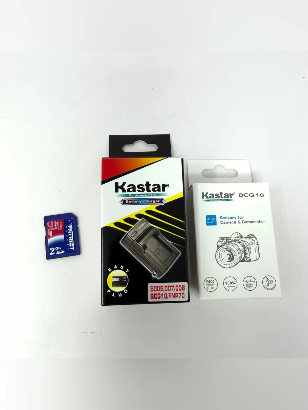 Leica V-LUX 30 14.1 MP Digital Camera Black + Case New Battery & Charger SD Card